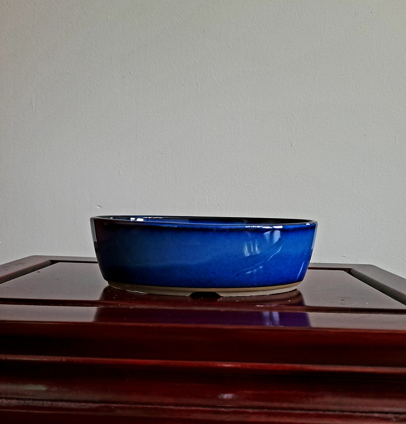 6" Lovely Japanese blue oval pot
