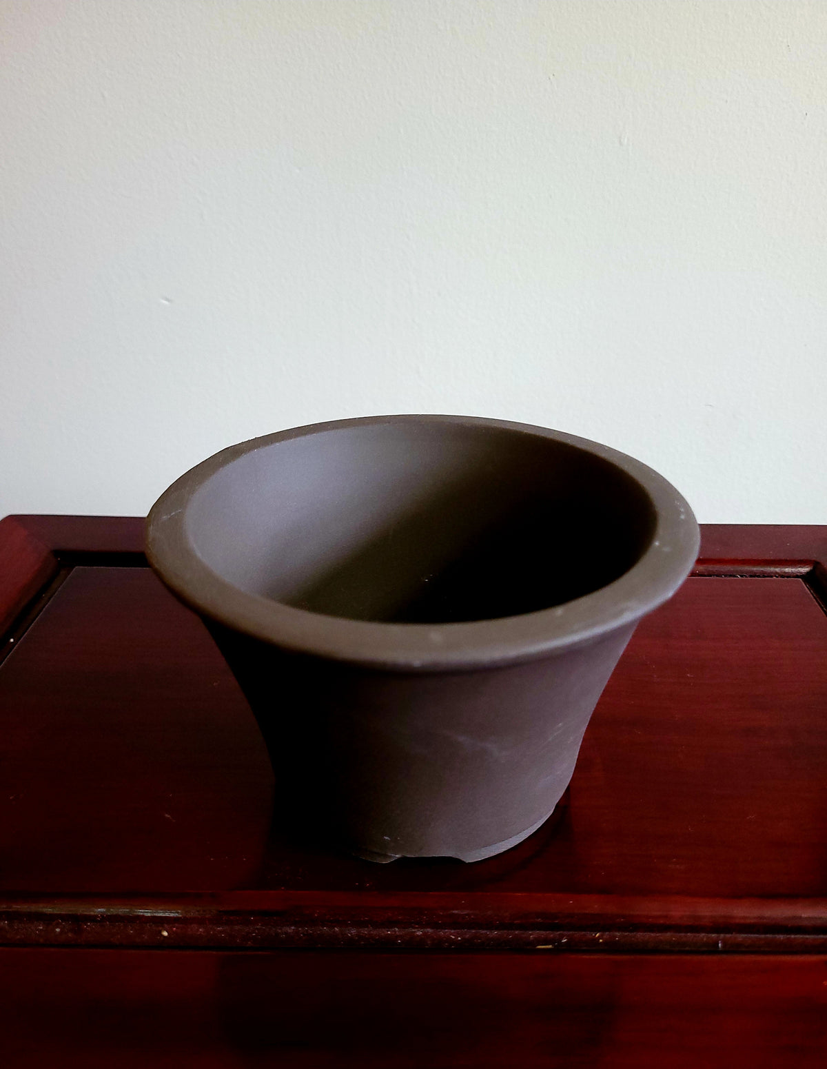 Unglazed Round Cascade Japanese pot